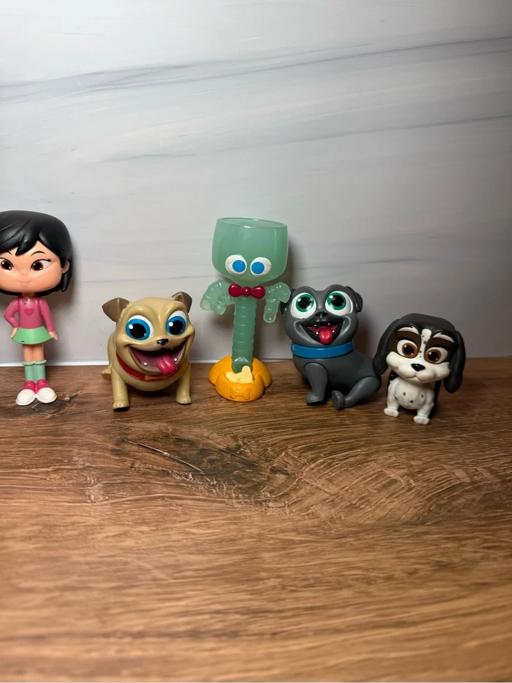 Disney Puppy Dog Pals Figures 7 Pc Lot Bingo Rolly Bob Hissy ARF